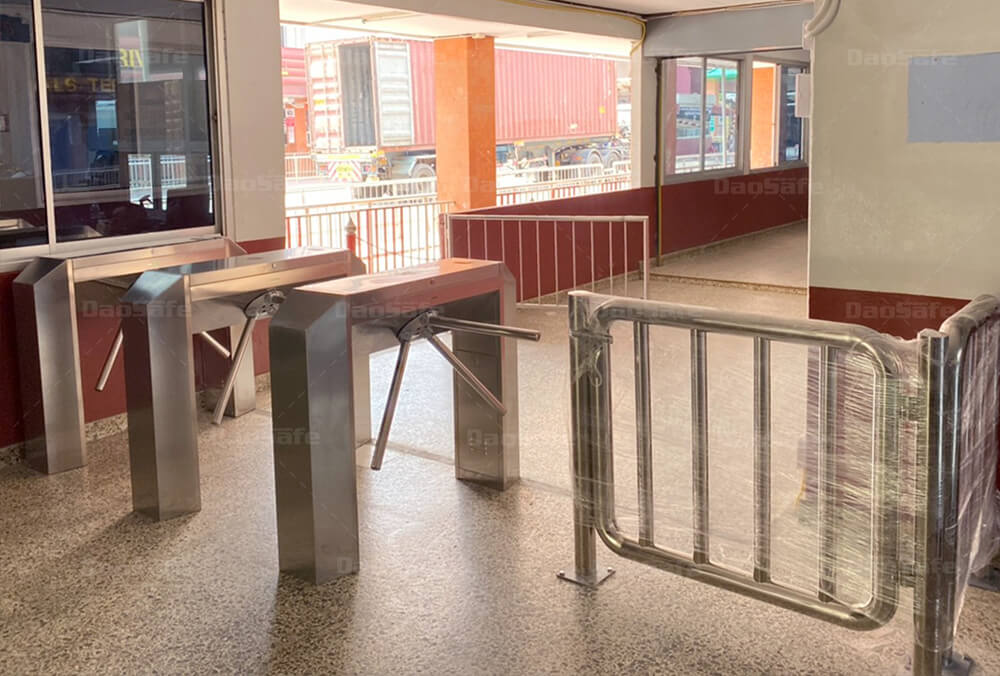 Tripod Turnstiles in Thailand 9