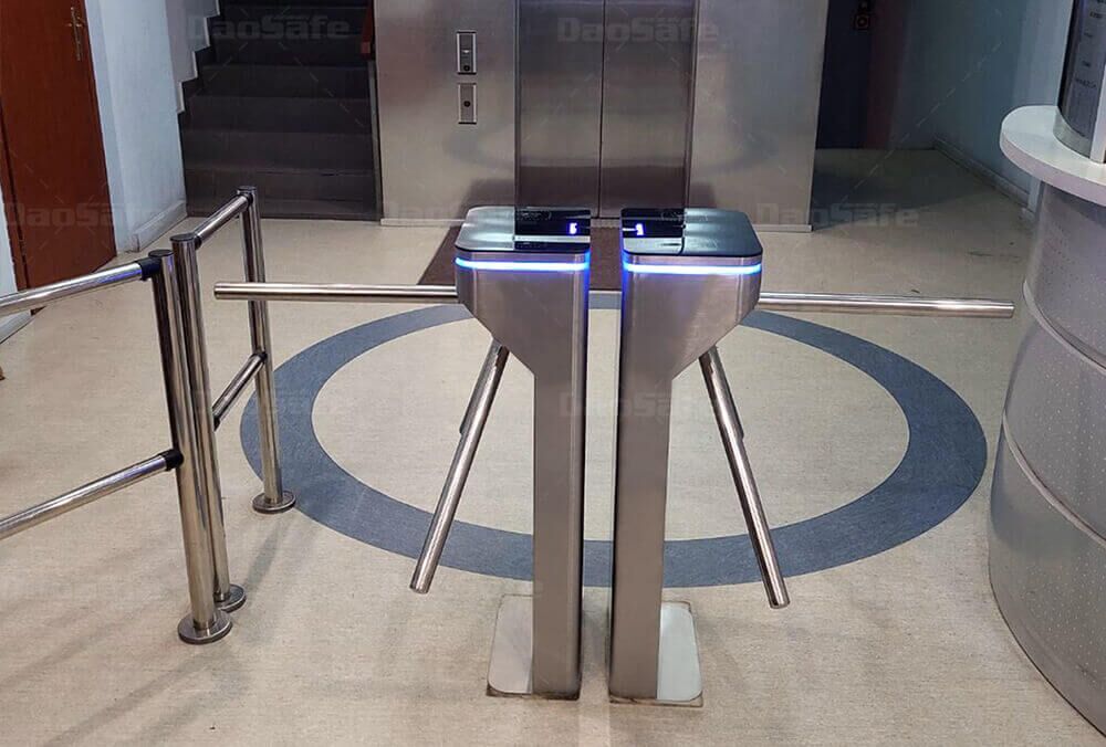 Nebula Tripod Turnstile in Ukraine-DSN-50-1