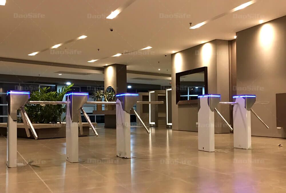 Daosafe DSN-50 Tripod Turnstile in Hall Building of Columbia-1